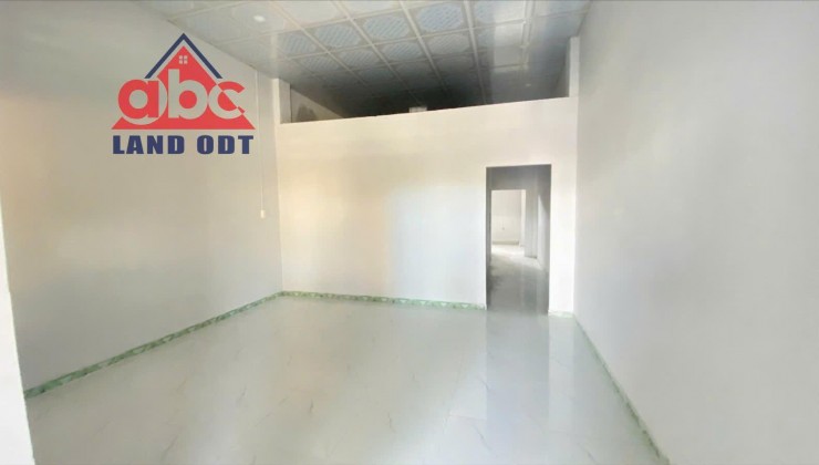 Np994
 BÁN NHÀ CẤP 4 GẦN NGAY UBND BẦU HÀM .TRẢNG BOM .ĐỒNG NAI