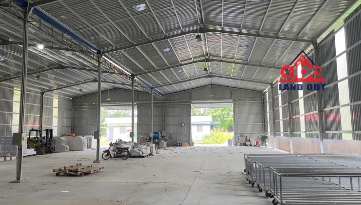 X122
Bán Gấp Cầu Cảng - Bến Thuỷ Nội Địa. Tại Xã Thiện Tân. Vĩnh Cửu. Đồng Nai