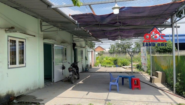X122
Bán Gấp Cầu Cảng - Bến Thuỷ Nội Địa. Tại Xã Thiện Tân. Vĩnh Cửu. Đồng Nai