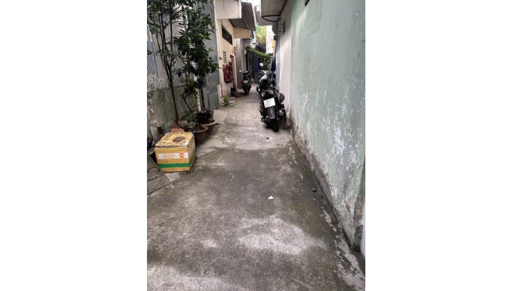 Bán nhà Thoại Ngọc Hầu. Giá chỉ 3 tỷ. 
Phú Thạnh, Tân Phú