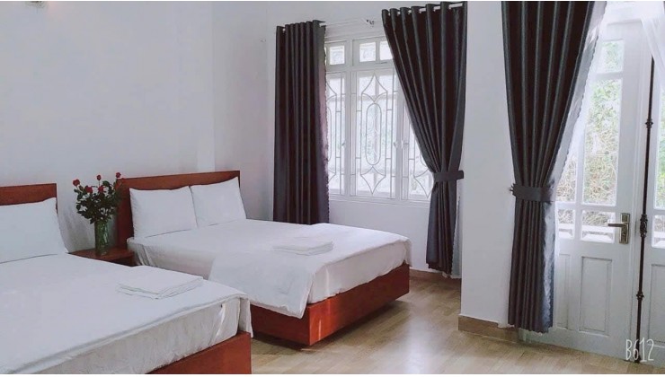 khách sạn Đà Lạt 12 phòng, MT đường Lý Tự Trọng, p 2, thành phố Đà Lạt
0938974428