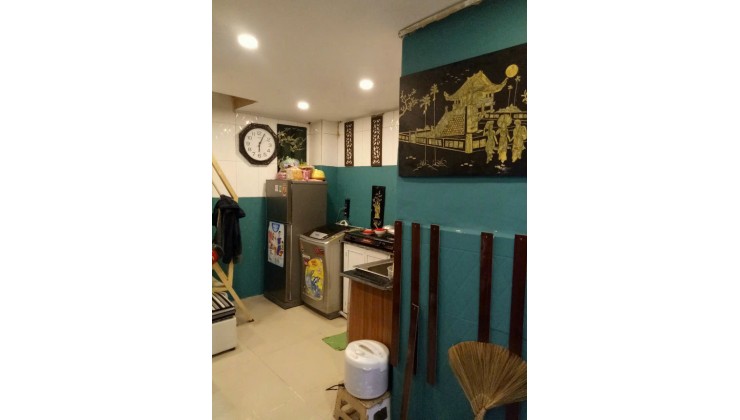 MẶT TIỀN ĐƯỜNG SỐ GIAO VĨNH HỘI 

TÂN VĨNH Q4 

NGANG 6.2 DÀI 8.1 CÓ 5 TỶ