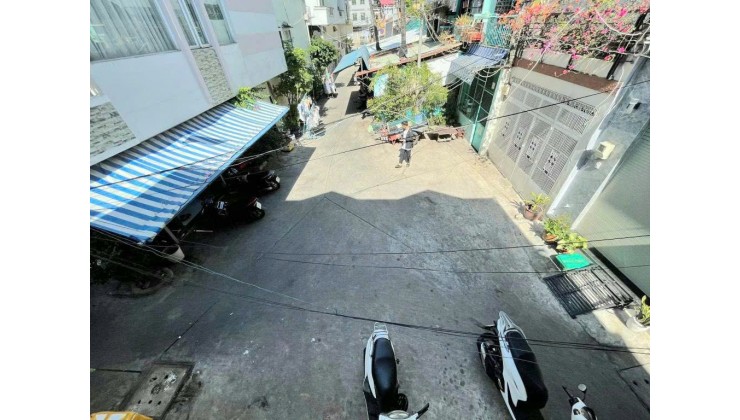MẶT TIỀN ĐƯỜNG SỐ GIAO VĨNH HỘI 

TÂN VĨNH Q4 

NGANG 6.2 DÀI 8.1 CÓ 5 TỶ