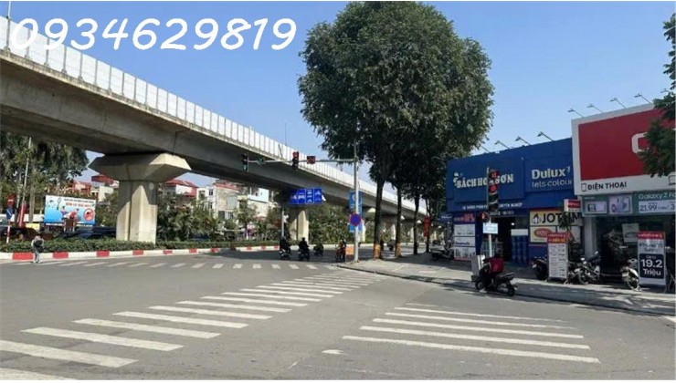 BÁN SIÊU PHẨM MẶT PHỐ KINH DOANH  QUANG TRUNG, HÀ ĐÔNG
Vỉa hè rộng 10M  - Diện tích 139m², mt 5m - Giá 41.7 tỷ