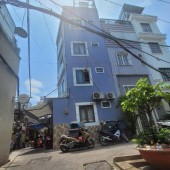 Sát mặt tiền Q4 
Ngang 3.2 Dài 12 m nở hậu 3.6 m
2 TẤM CÓ 4 TỶ