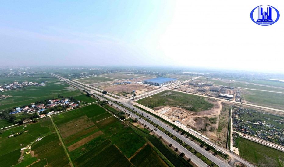 Người nhà em bán gấp mấy lô đất ở quất lâm giá 1 tỷ đến 1 tỷ 6 đối diện bãi tắm Quất Lâm