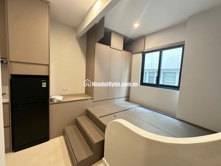Tòa Apartment Căn Hộ Dịch Vụ 62 Vĩnh Phúc, Ba Đình, Ngõ 3 Ô tô Tránh, 85m2 6T Thang Máy, MT 7.5m, 81tr/Tháng, Chỉ 33.6 Tỷ 