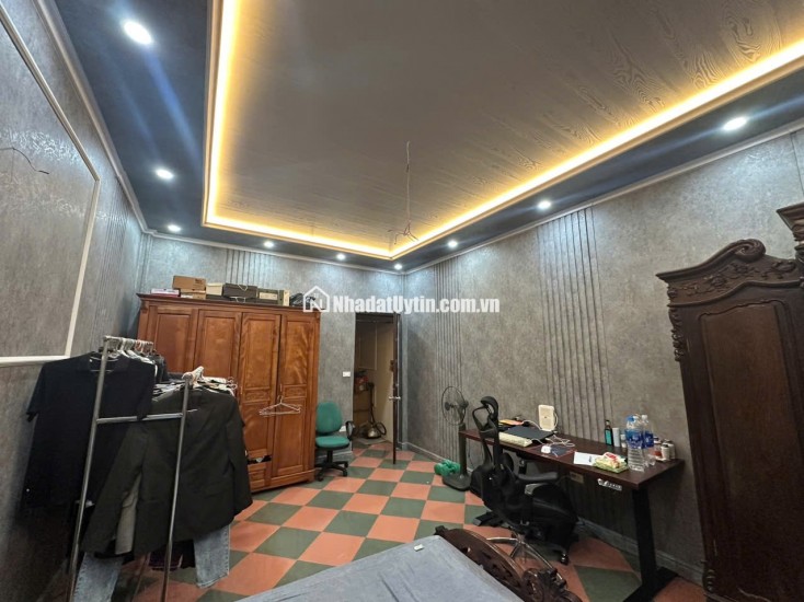 CHÍNH CHỦ CHO THUÊ NHÀ ĐẸP – KINH DOANH NGAY TẠI MẶT ĐƯỜNG GIẢI PHÓNG, GIÁP BÁT