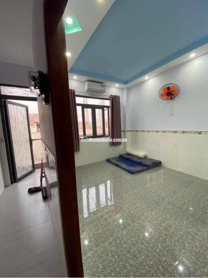 Bán Nhà HXH 4.5m, Mặt Tiền Âu Dương Lân, P.3, Q.8, 10.5 tỷ, 4.89x22.51m