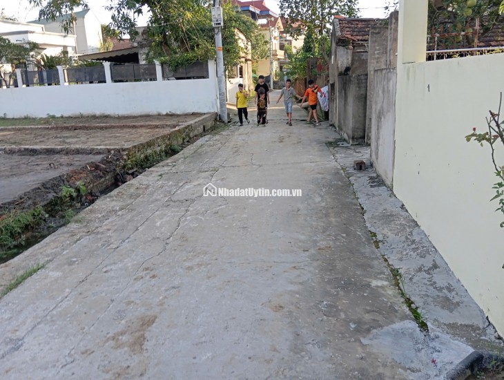 Bán Đất Quang Minh Mê Linh 55m đất,2,x tỷ,giá đầu tư, ô tô vào đất