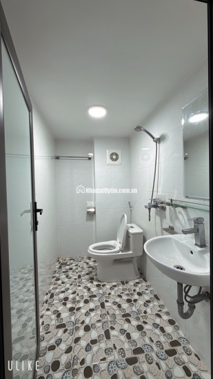 Bán nhà Bùi Xương Trạch với giá tốt
Giá: 6.95 tỷ Diện tích: 32.5m² 5 tầng
