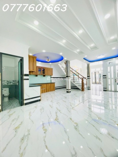 Bán nhà HXH đường Nguyễn Thị Thảnh, Thới Tam thôn, Hóc Môn, 95m2, giá 5 tỷ TL.