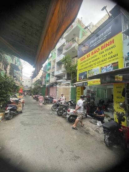 Cơ Hội Đầu Tư: Nhà Hẻm Đường Lý Thái Tổ, P.4, Q.3, 3.8x13.5m - Chỉ 11.9 Tỷ