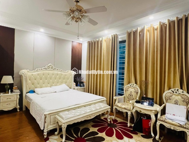 PHÂN LÔ HOÀNG QUỐC VIỆT,  Ô TÔ NGỦ TRONG NHÀ, KINH DOANH, 75M*6T, THANG MÁY, 22.5 TỶ