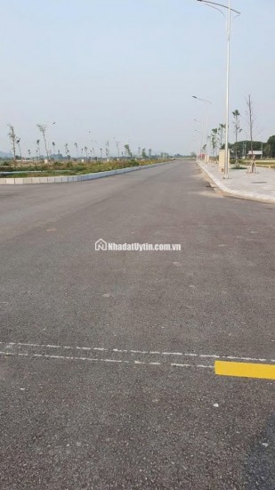 Lô đất cực kỳ thích hợp để đầu tư,kinh doanh. Em còn mấy lô giá cực ưu đãi tại Phường Rừng Thông,TP.Thanh Hóa