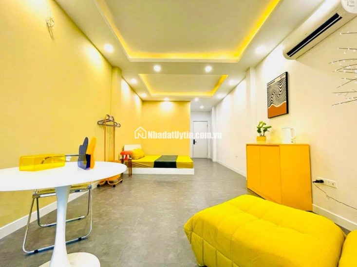 PHÂN LÔ CẦU GIẤY - OTO VÀO NHÀ - KINH DOANH - 50M RA PHỐ - 50M*7T - THANG MÁY - 17.9 TỶ