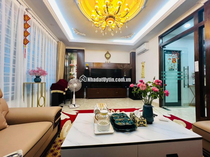 PHÂN LÔ HOÀNG QUỐC VIỆT,  Ô TÔ NGỦ TRONG NHÀ, KINH DOANH, 75M*6T, THANG MÁY, 22.5 TỶ