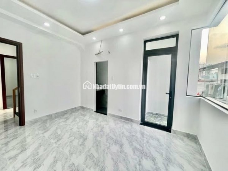 NHÀ MỚI 4 TẦNG. HẺM 4M. CẠNH PARC MALL TẠ QUANG BỬU