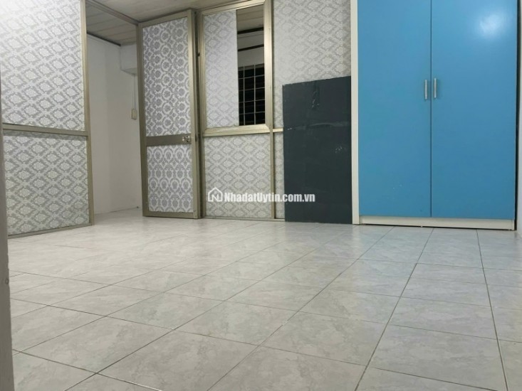 HÀNG ĐỘC QUYỀN GIÁ TỐT KHÔNG CÓ CĂN THỨ 2 - PHAN VĂN HỚN - 32m2 - NGANG 4M - KHÔNG QUY HOẠCH, KHÔNG LỘ GIỚI- GIÁ 2.2 Tỷ