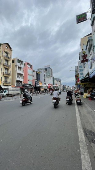 Bán nhà Dương Bá Trạc, Quận 8, 76m2, ngang 4.4m, 5PN, giá cực chất chỉ 5.8 tỷ