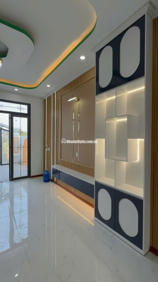 Bán nhà mới xây xã Long Trạch, Gần KCN-Cầu Tràm.