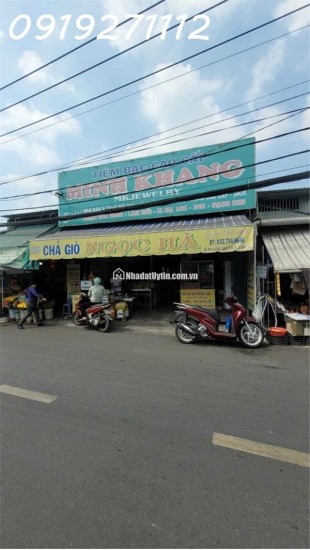 MẶT TIỀN KINH ĐỈNH, NGAY VÕ VĂN KIỆT GIAO AN DƯƠNG VƯƠNG, 190M2, NGANG KHỦNG GẦN 10M, 2TẦNG, NỞ HẬU, GIA 17,5 TỶ CON THUONG LUONG