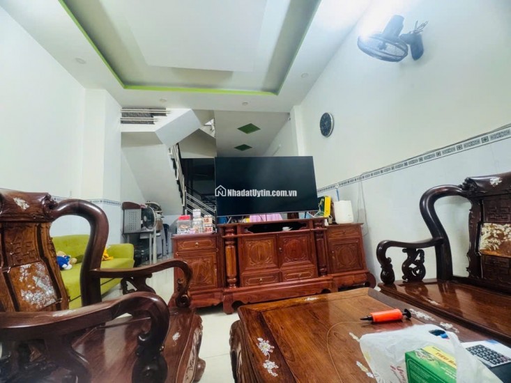 Bán nhà 100M2-3 tầng-Phạm Văn Bạch-P15QTB-7.8 tỷ