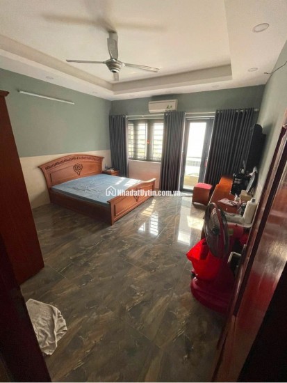 Cần bán nhà mặt tiền hẽm D6 Tân Thuận Đông Quận 7 GIÁ RẺ