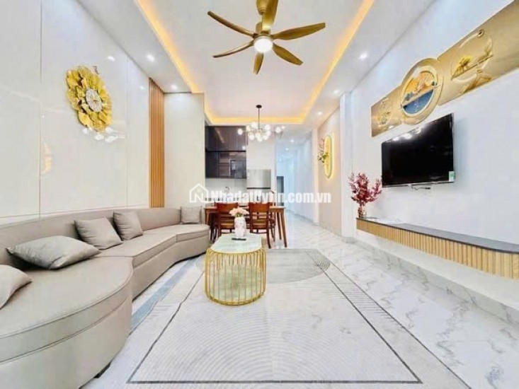 Nhà 2 tầng Phạm Văn Chiêu, Gò Vấp