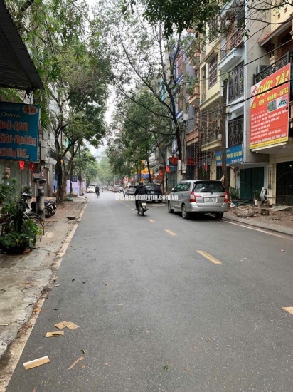 MÌNH CẦN BÁN NHÀ Ở HÀ ĐÔNG-7 Tầng, 5PN. giá 21.8 tỷ