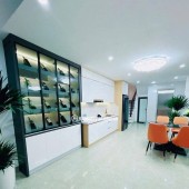 Rất hiếm! Nhỉnh 6 tỷ Bán nhà Hồ Tùng Mậu, Mai Dịch, Cầu Giấy, gần ô tô