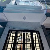 Bán nhà Trung tâm Đống Đa Khu vip Hoàng Cầu 25m2, 5 tầng, mặt tiền 3.3m, Giá hơn 5 tỷ