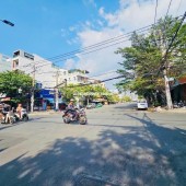 B@n nhà 4 tầng 5x16m ô tô đậu cửa đường Lâm văn bền trung tâm Q7, chỉ có 9 tỏi nhỏ.