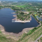 MẶT TIỀN NHỰA – VIEW HỒ TRIỆU ĐÔ – GIÁ 870 TRIỆU