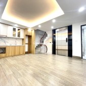 Bán Nhà Thái Hà 36m x 7 tầng nhà mới đẹp, Ngõ oto đỗ sát cửa, Thang máy mới tinh, Thoáng mát