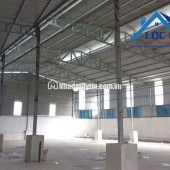 Cho thuê nhà xưởng 2200m2, nhà ở công nhân, điện 250KVA, hợp đồng dài hạn, giá 55 triệu