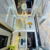 SIÊU PHẨM CÓ THANG MÁY NUP HẺM 215 ĐƯỜNG PHAN HUY ÍCH , QUẬN GÒ VẤP