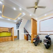 Chính chủ bán nhà sổ hồng riêng giá rẻ Quận 1  chỉ 8 tỷ dòng tiền 30tr/th