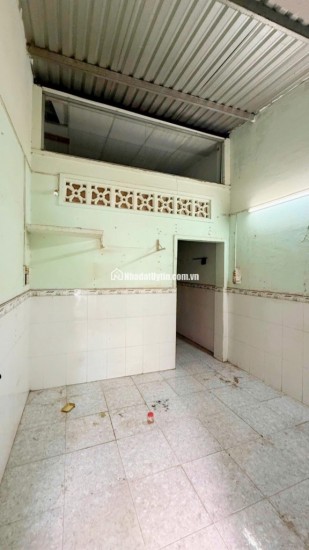Bán nhà Tỉnh Lộ 10, Bình Trị Đông, ngay An Dương Vương, gần Tên Lửa, 32m2 , chỉ hơn 1 tỷ