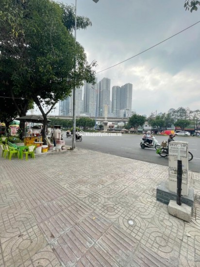 Chủ Hết Tiền Hoàn Thiện Cần Bán Gấp Tòa Nhà MT Điện Biên Phủ