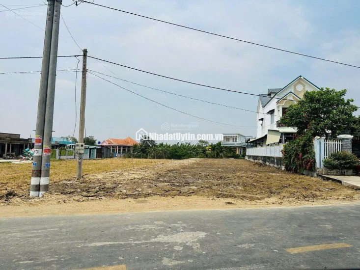ĐẤT THỔ MẶT TIỀN ĐƯỜNG 826B CẦN ĐƯỚC 237M2 / 3,7 TỶ