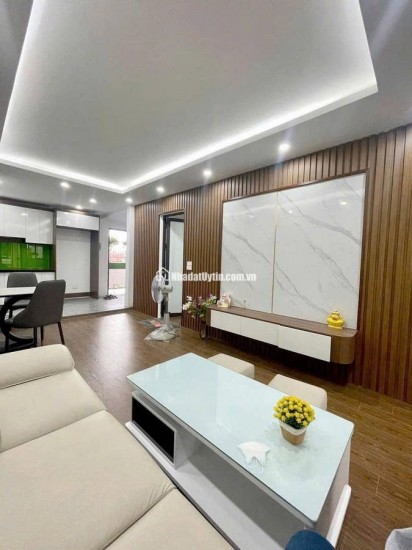 BÁN NHÀ PHÚ MINH, Ô TÔ, NHÀ MỚI Ở NGAY, 6 TẦNG THANG MÁY, 30/60M2, CHỈ 7.8 TỶ