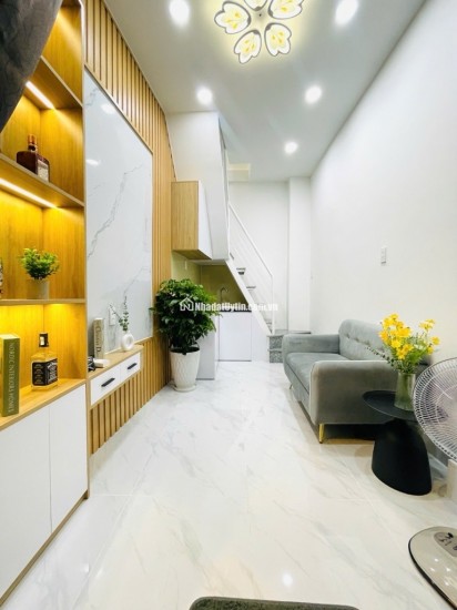 Bán nhà Chu Văn An, Bình Thạnh, 3 tầng đẹp lung linh, ngay Phan Chu Trinh, chỉ hơn 1 tỷ