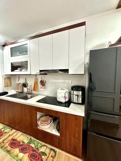 Cần bán căn hộ chung cư mặt đường Nghiêm Xuân Yêm, diện tích 73,6 m², thiết kế 3 phòng ngủ và 2 vệ sinh, ở tầng trung thoáng mát. Hướng căn hộ đón