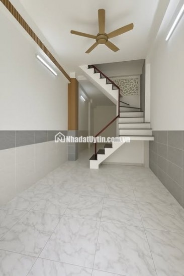 QUẬN 7 - NHÀ MỚI GẦN MẶT TIỀN ĐƯỜNG