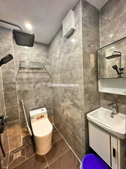BÁN NHÀ PHÚ MINH, Ô TÔ, NHÀ MỚI Ở NGAY, 6 TẦNG THANG MÁY, 30/60M2, CHỈ 7.8 TỶ