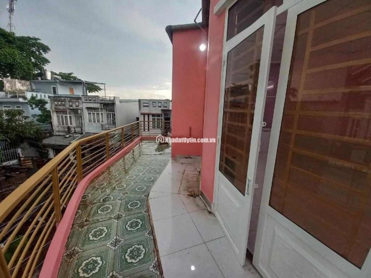 BÁN NHÀ - LÔ GÓC - HXH - 3 TẦNG HOÀN CÔNG CHUẨN - SÁT Đ. LÊ THỊ HÀ - TÂN XUÂN HÓC 45.2 M2 - GIÁ 2.6 TỶ   09388032675