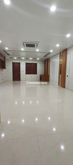 Bán nhà Hot nhất Phố trung tâm Thái Hà , Đống Đa, Hà Nội. DT 117m2 , 6T , MT 5m ,47 tỷ