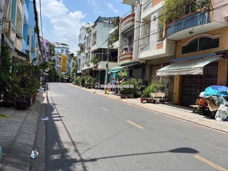 BÁN NHÀ ĐẸP KHU BÌNH PHÚ, QUẬN 6 – GIÁ CHỈ 10.X TỶ – X MỀM NHƯ CẤP 2 – Ở NGAY, LÀM VĂN PHÒNG, KINH DOANH