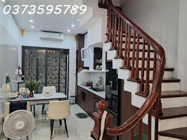 Bán nhà Lô góc Mỗ Lao, ô tô, kinh doanh, 50m, 4 tầng, full nội thất, nở hậu, chỉ 8 tỷ